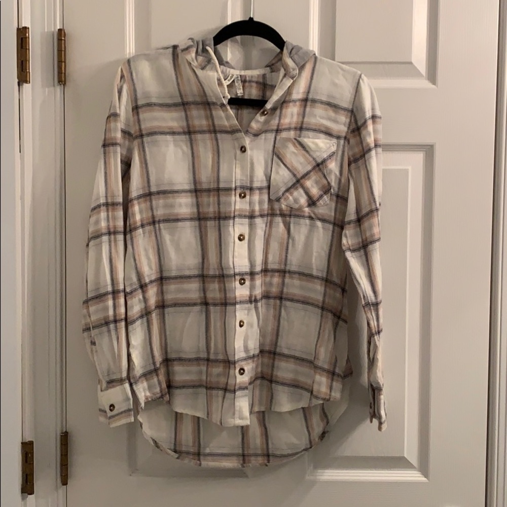 Cream and tan flannel